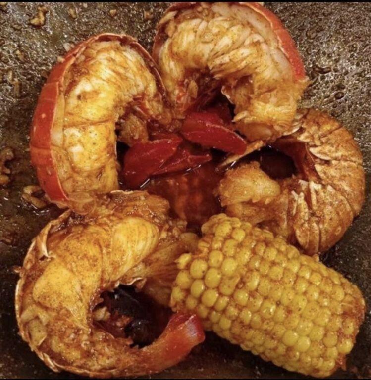 LOBSTER TAIL (2pc) 12oz